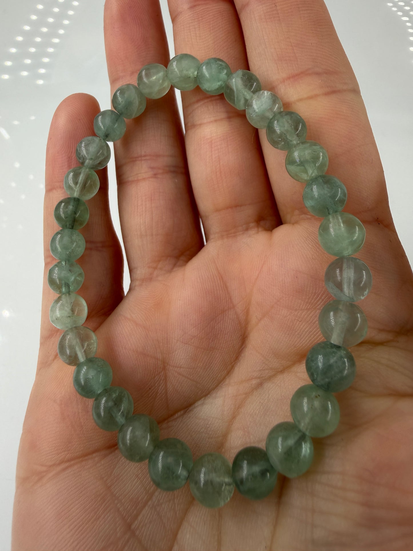 Fluorit Armband GF8 – Einzelstück, grün-blauer Calciumfluorid-Edelstein.