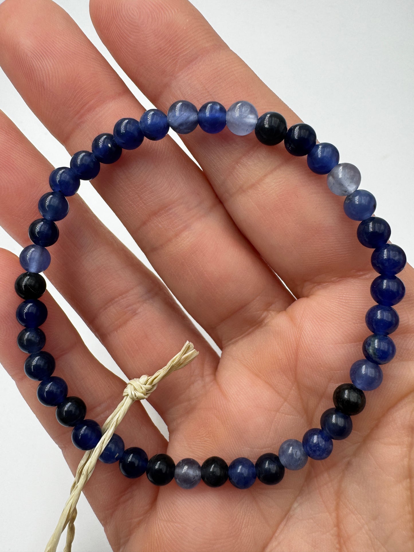 Sodalit Armbänder