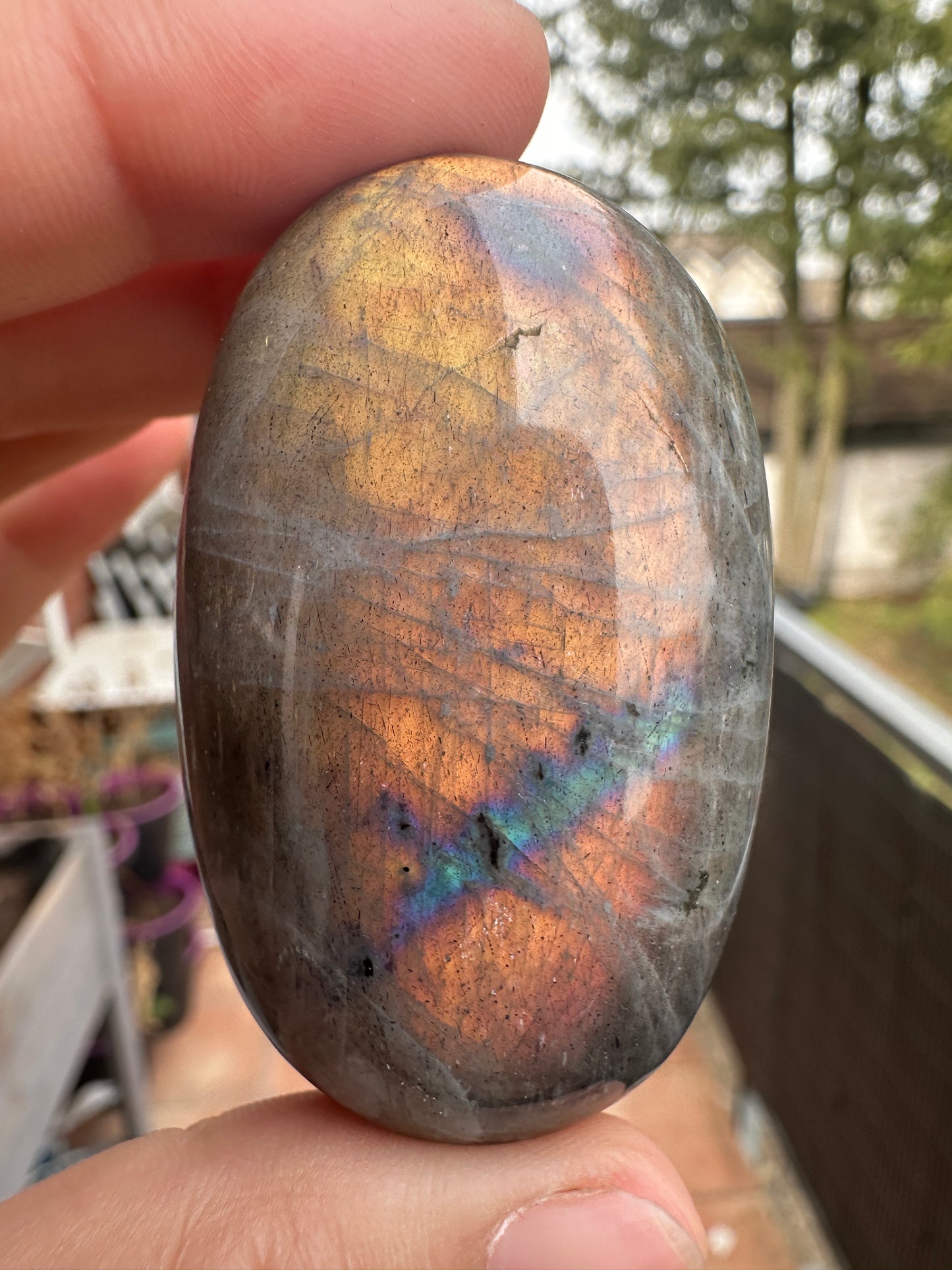 Labradorit Handstein LHD12