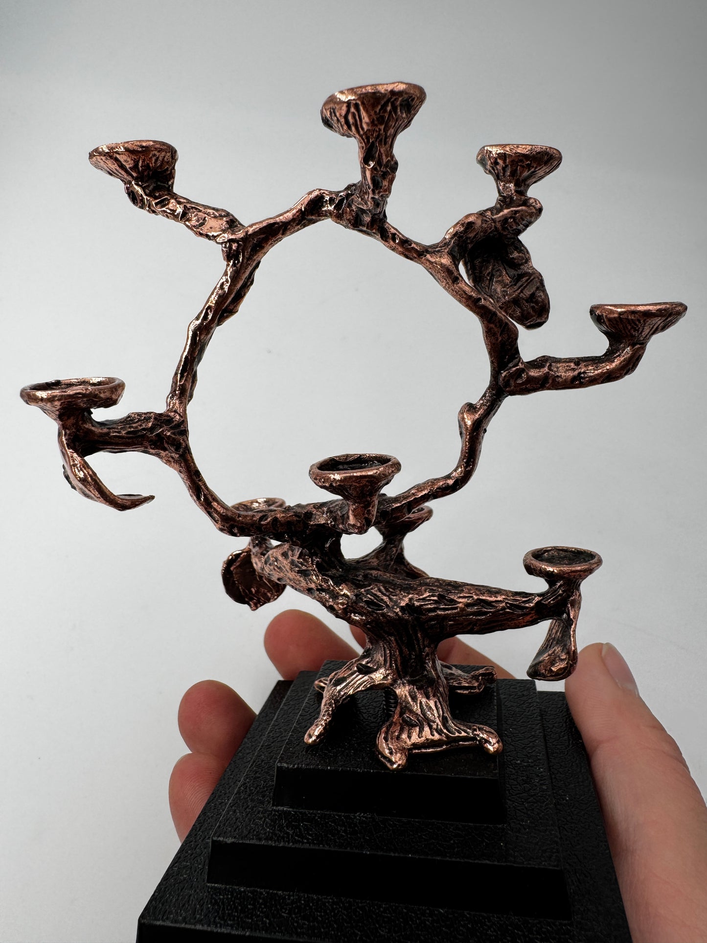Kugelhalter in Baumform aus Metall K34, 12×9 cm, mit 9 Halterungen für Minikugeln – dekoratives Display für Mineralien und Kristallsphären.