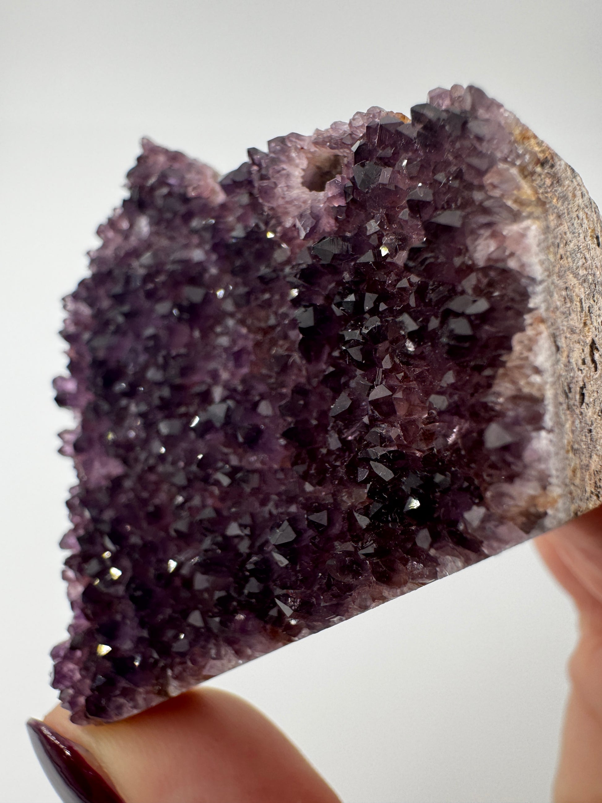 Amethyst Cluster AA23 aus der Mine Alacam, Balikesir/Türkei.