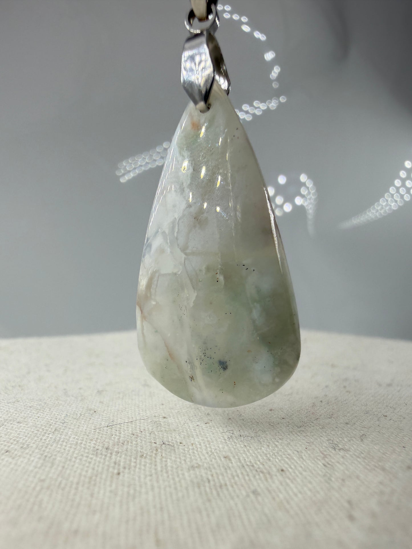 Aquaprase Cabochon-Anhänger AP13 mit Edelstahl-Clip – zartes Blaugrün, großzügige Form, ca. 3,6 × 1,9 cm