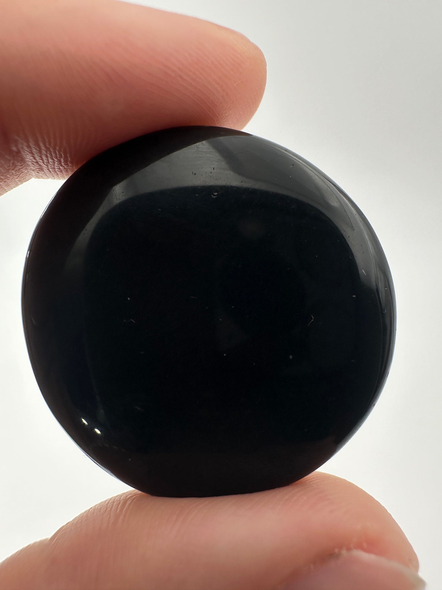 B-Ware Lamellen-Obsidian Scheibenstein Midnight Lace, ca. 3 cm, seltene Obsidian-Varietät mit charakteristischer Lamellenstruktur