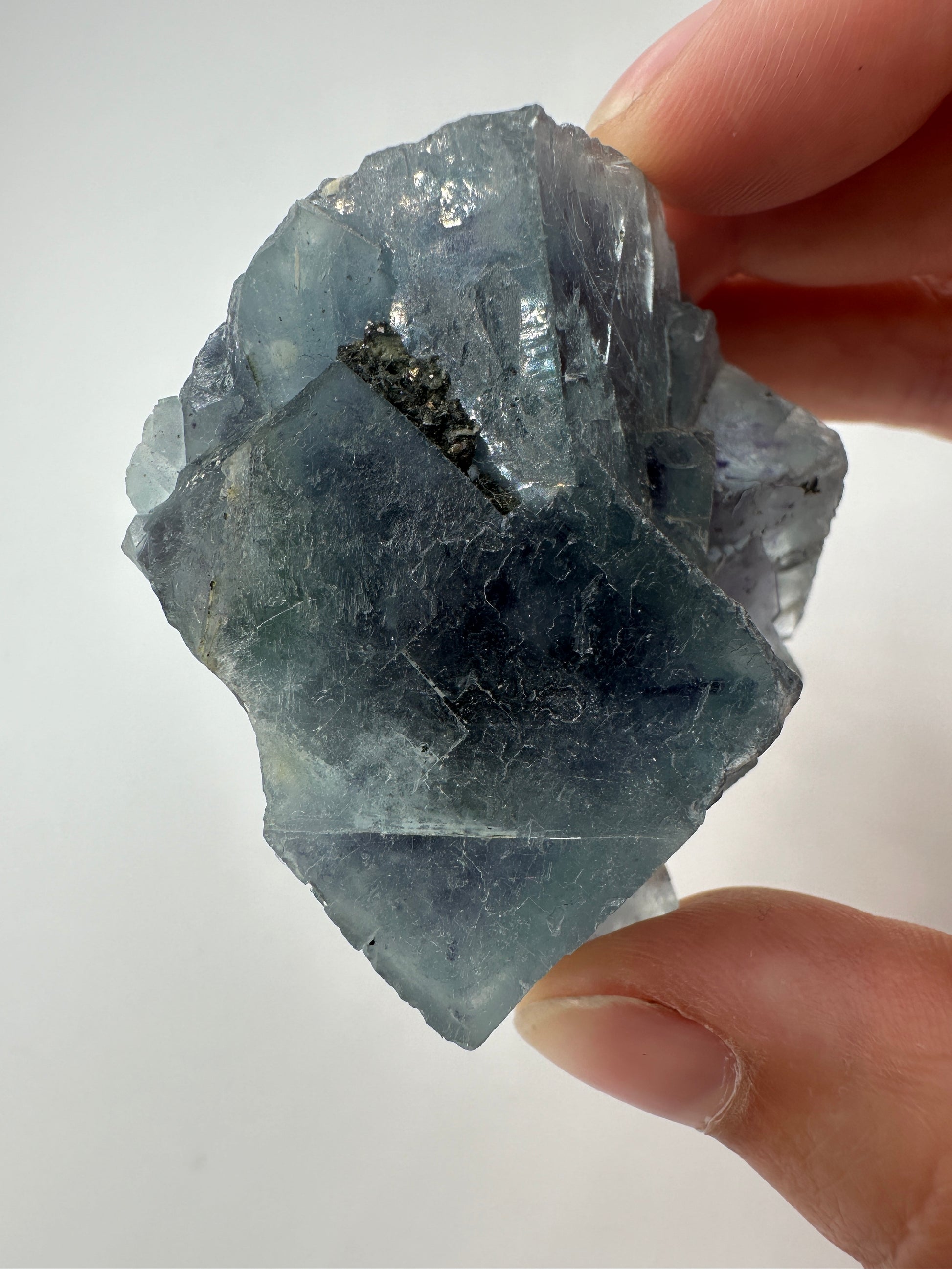 Fluorit Rohstein aus Yaogangxian mit kubischer Kristallstruktur 