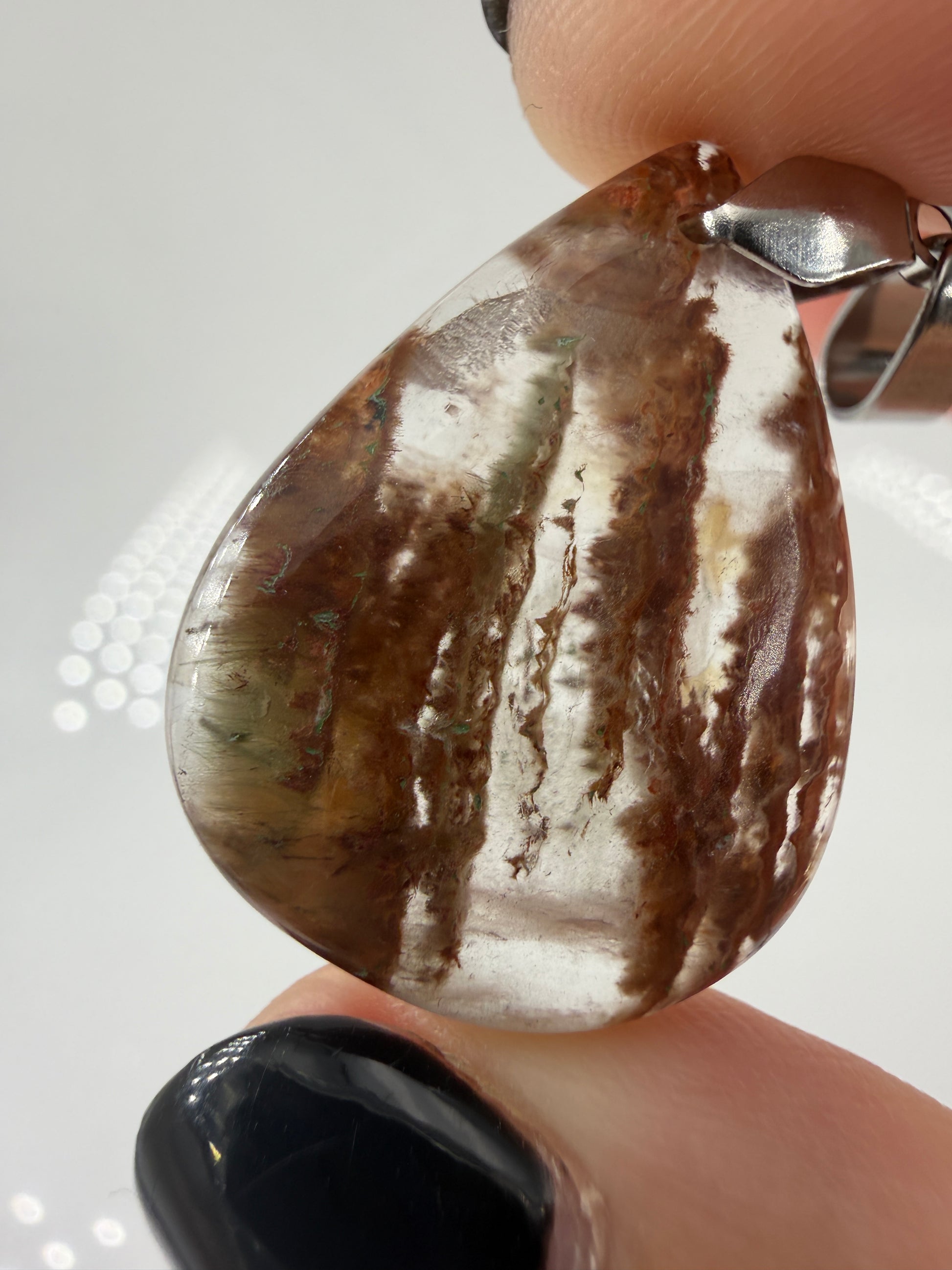 Gartenquarz Cabochon-Anhänger GA10 mit Edelstahl-Clip – natürliche Mineraleinschlüsse, ca. 2,7 × 2 cm