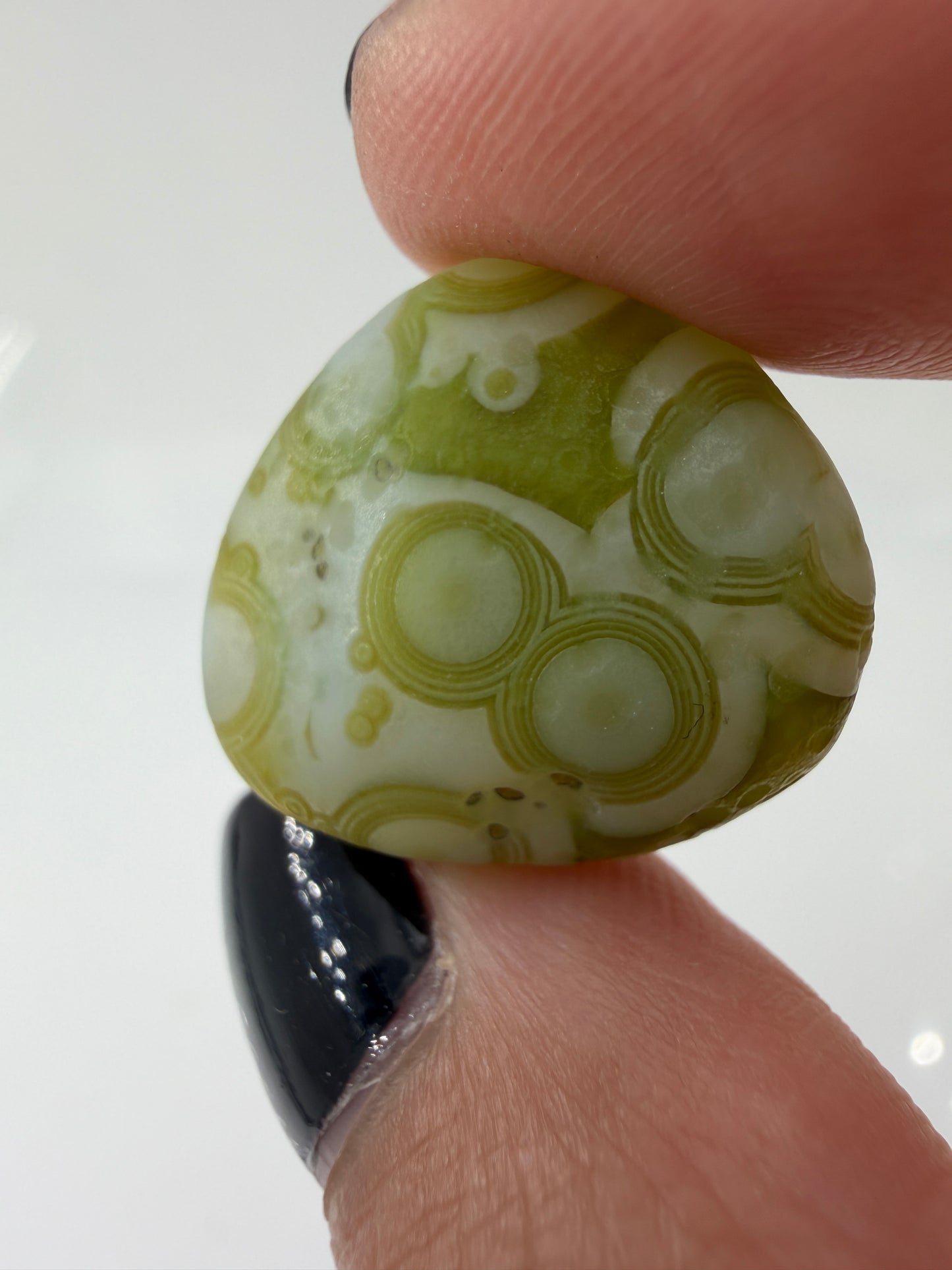Gobi Achat Trommelstein TS5 aus der Wüste Gobi, Mongolei – Größe 1,8 bis 2,4 cm