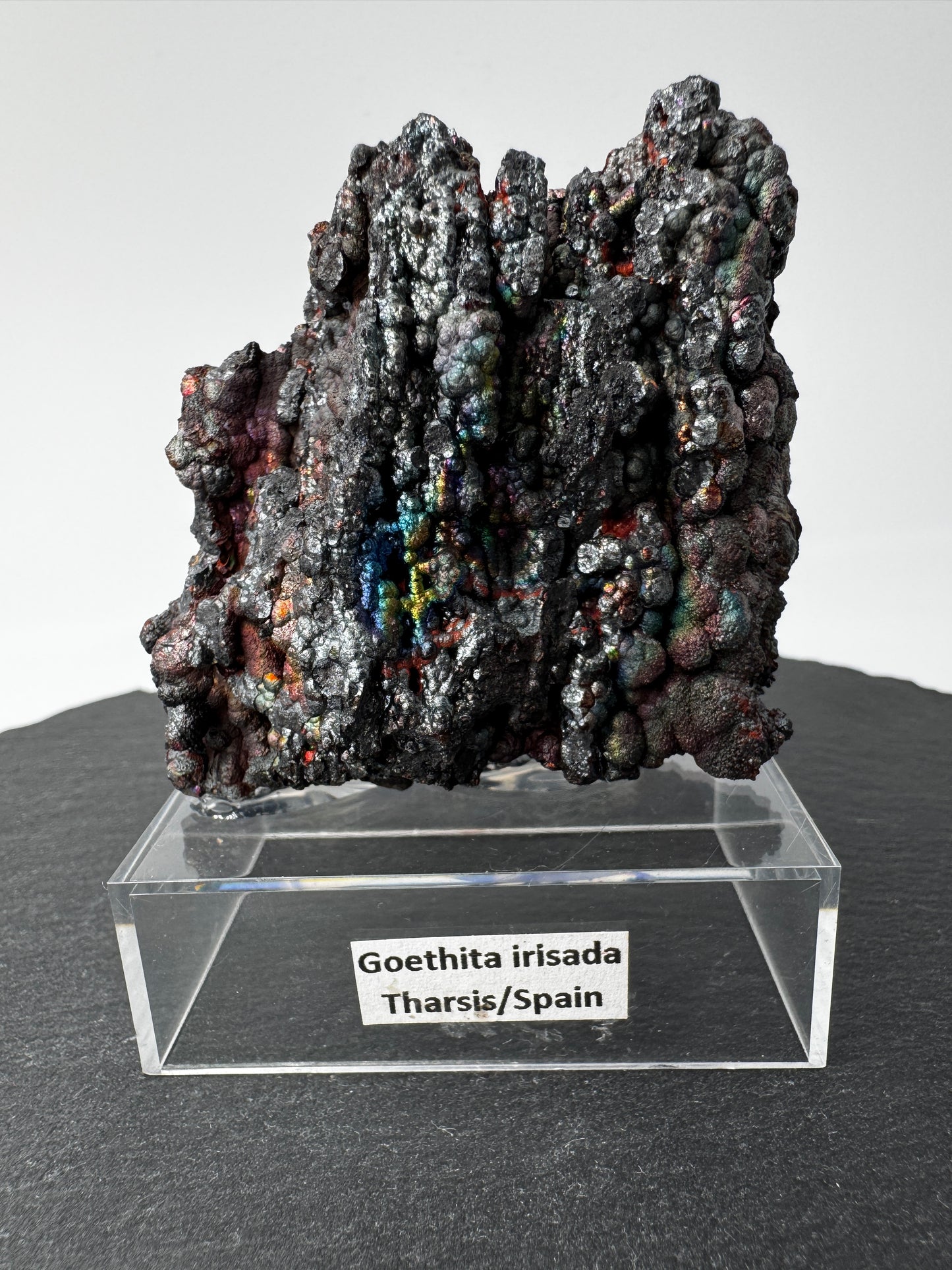 Irisierender Goethit GT45, 6 × 5,5 cm, Tharsis Spanien – Eisenhydroxid-Mineral.