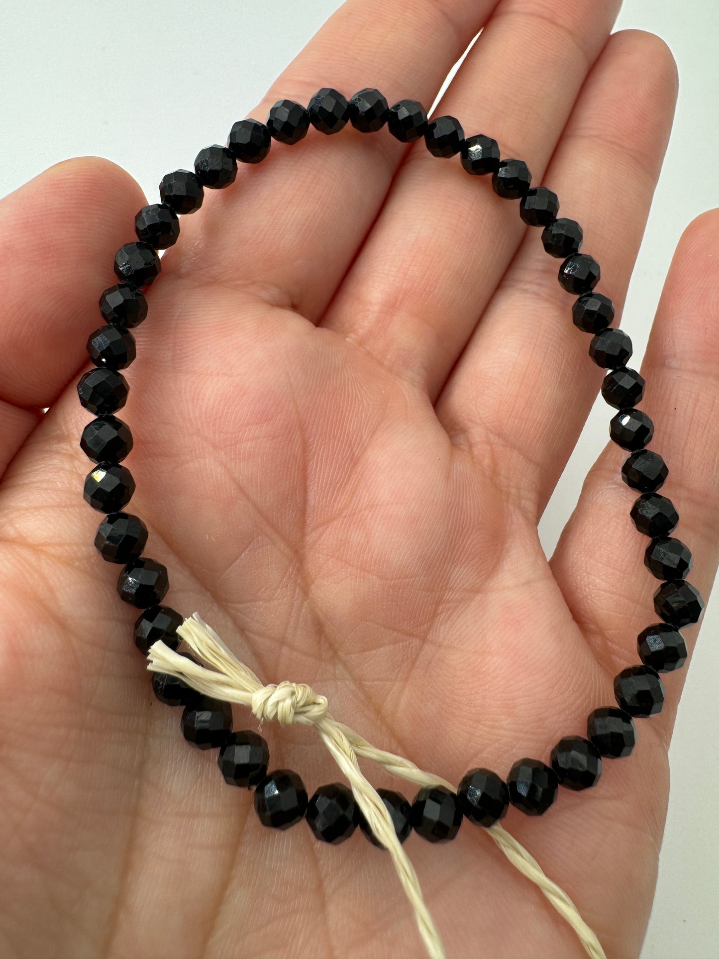 Turmalin (Schörl) Armbänder