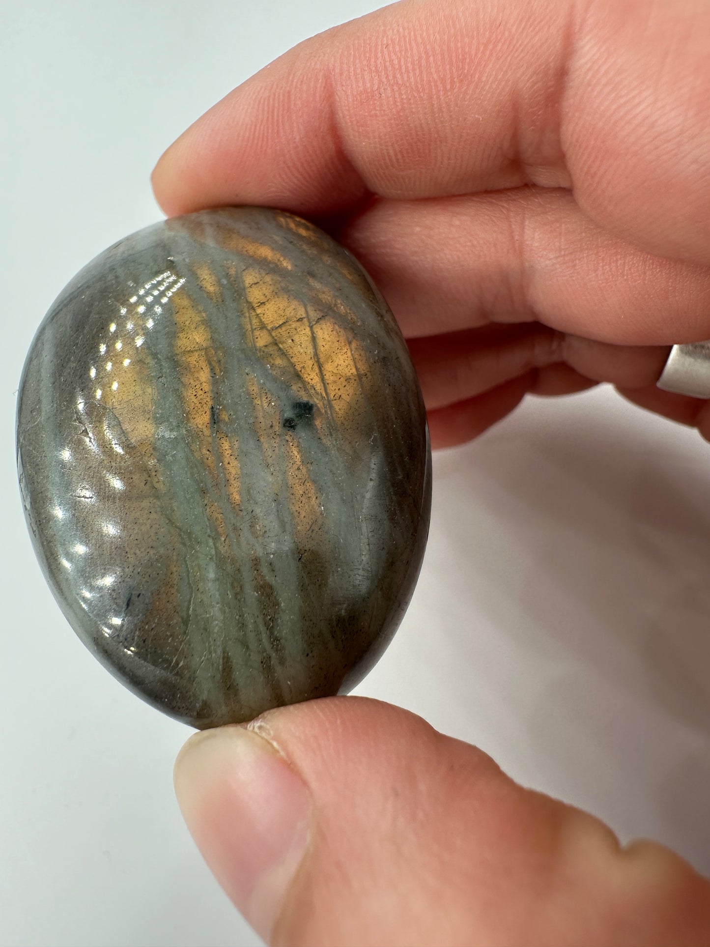 Labradorit Handstein LHF12