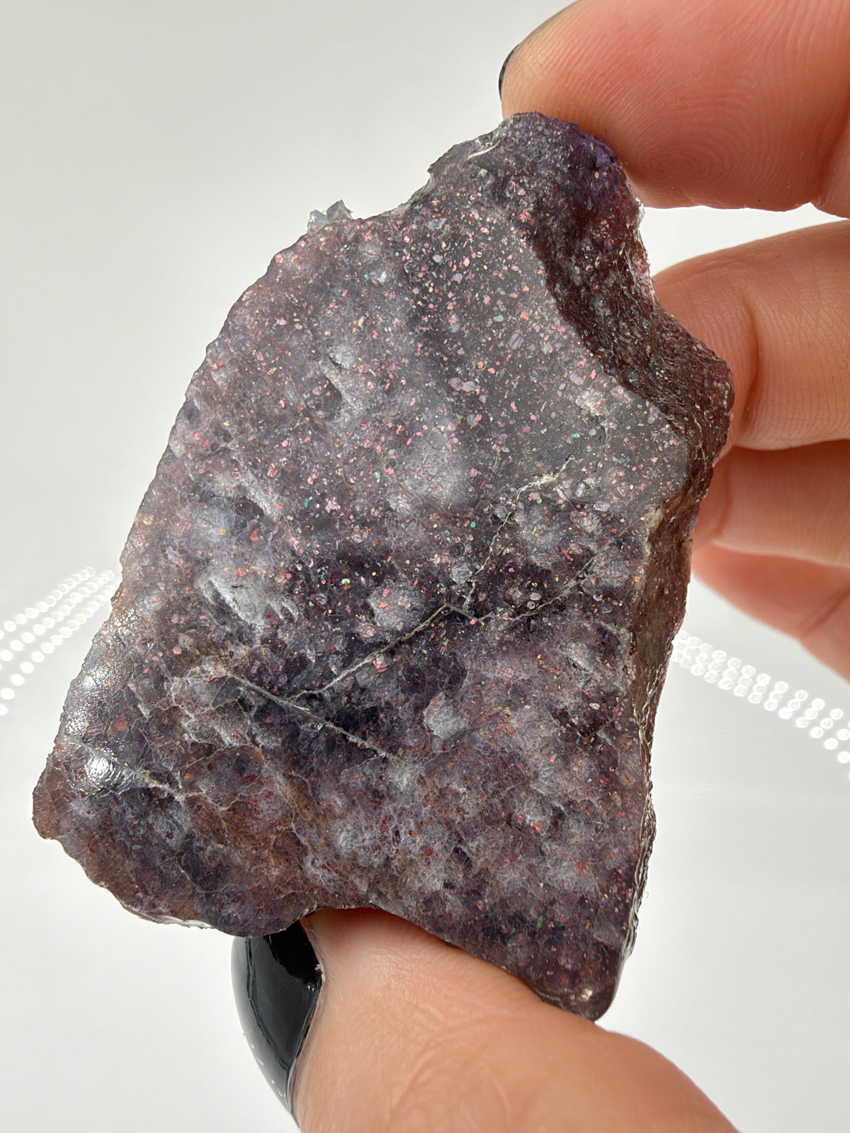 Iolith-Sonnenstein-Scheibe IS34 mit grauvioletten Bereichen und feinen Glitzerpunkten
