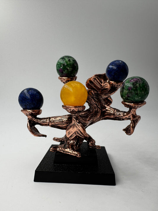 Kugelhalter in Baumform aus Metall K24, 6,3×8 cm, mit 5 Halterungen für Minikugeln – kompaktes Sammlerdisplay für Mineralien und Kristallsphären.