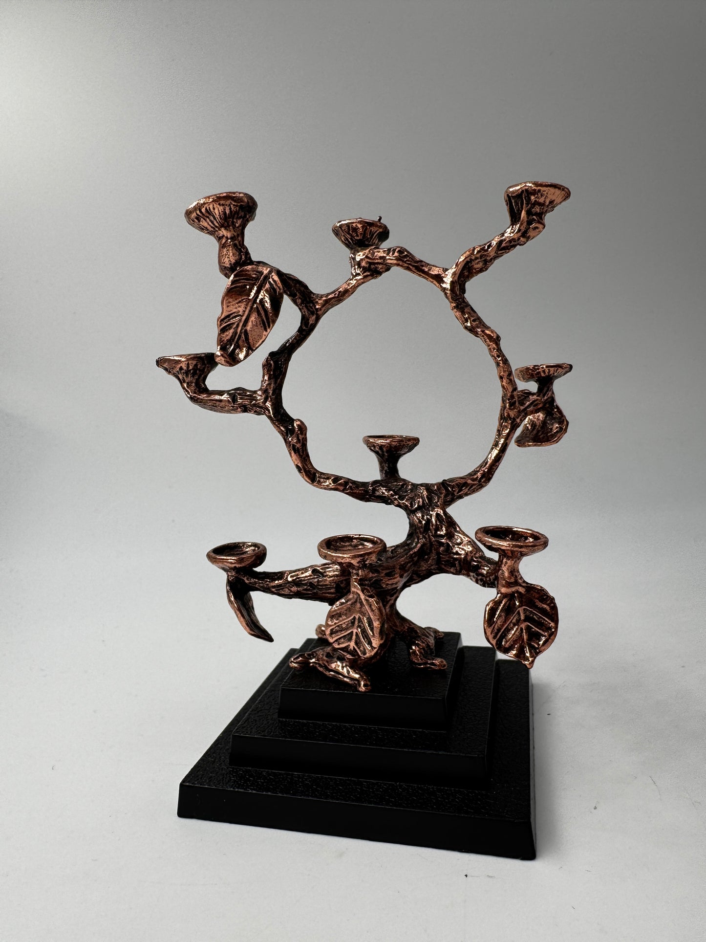 Kugelhalter in Baumform aus Metall K34, 12×9 cm, mit 9 Halterungen für Minikugeln – dekoratives Display für Mineralien und Kristallsphären.