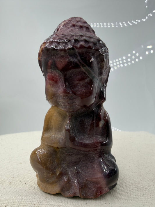 Mookait Buddha MB70, 8,2 cm, australischer Jaspis mit leuchtendem Rot-Gelb-Farbspiel
