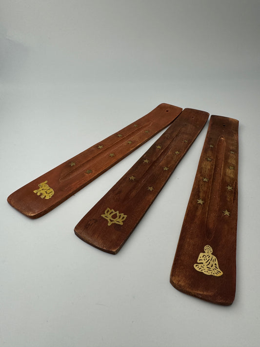 Räucherstäbchenhalter aus Holz