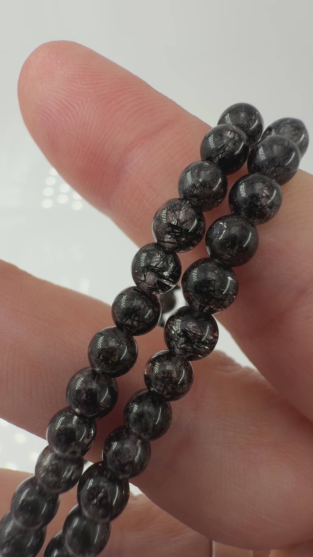 Kugelarmband aus Schwarzem Turmalin in Quarz (Schörl) SR9 – mineralogisches Unikat, 4 mm, Umfang 18 cm